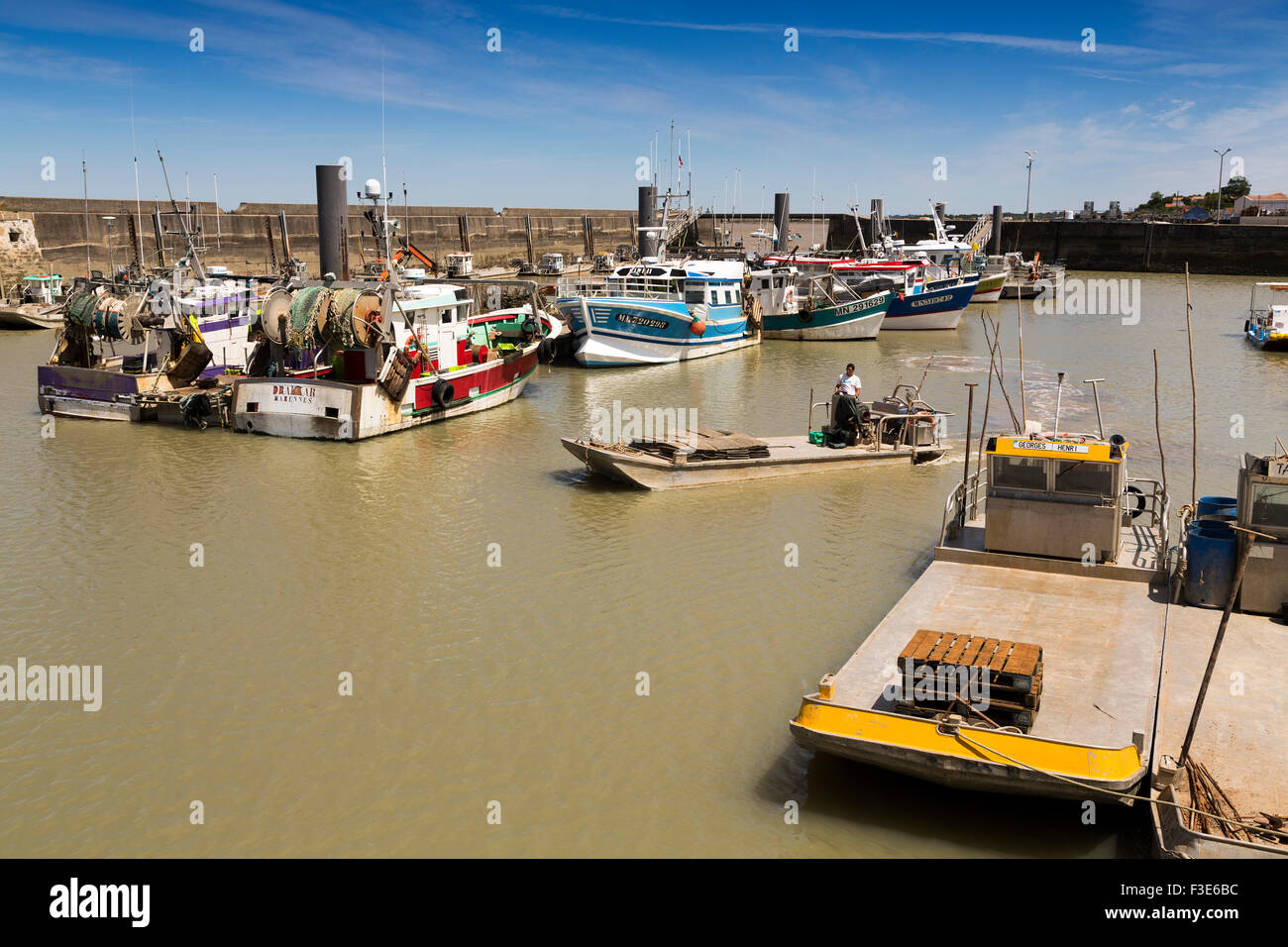 Fort Louvois porto peschereccio Pointe du Chapus Charente Maritime Francia Europa Foto Stock