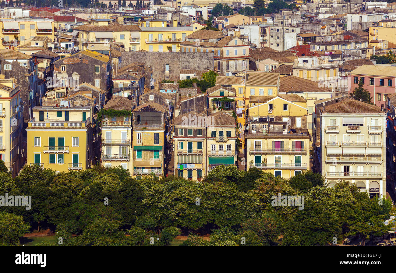 Tipici edifici nella città vecchia, Corfu, l'isola di Corfù, Grecia Foto Stock