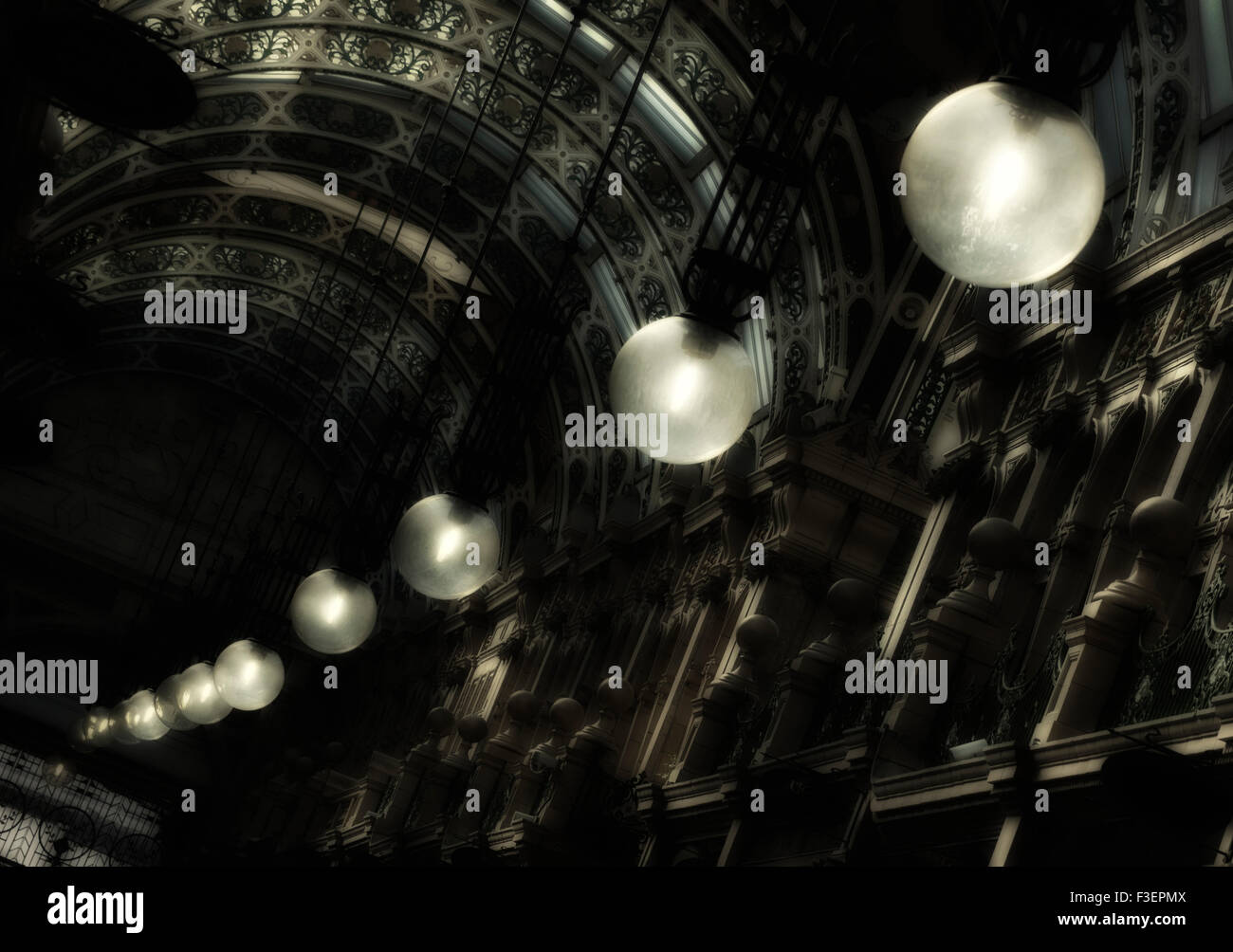 Luci incandescente nella contea Arcade, Victoria Quarter, Leeds, nello Yorkshire, Inghilterra, Regno Unito. Foto Stock