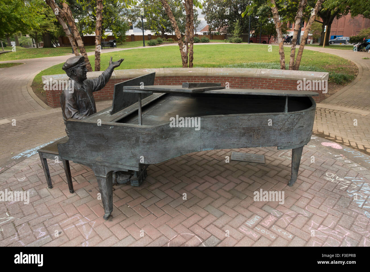 Owen Bradley statua in Nashville Tennessee Foto Stock