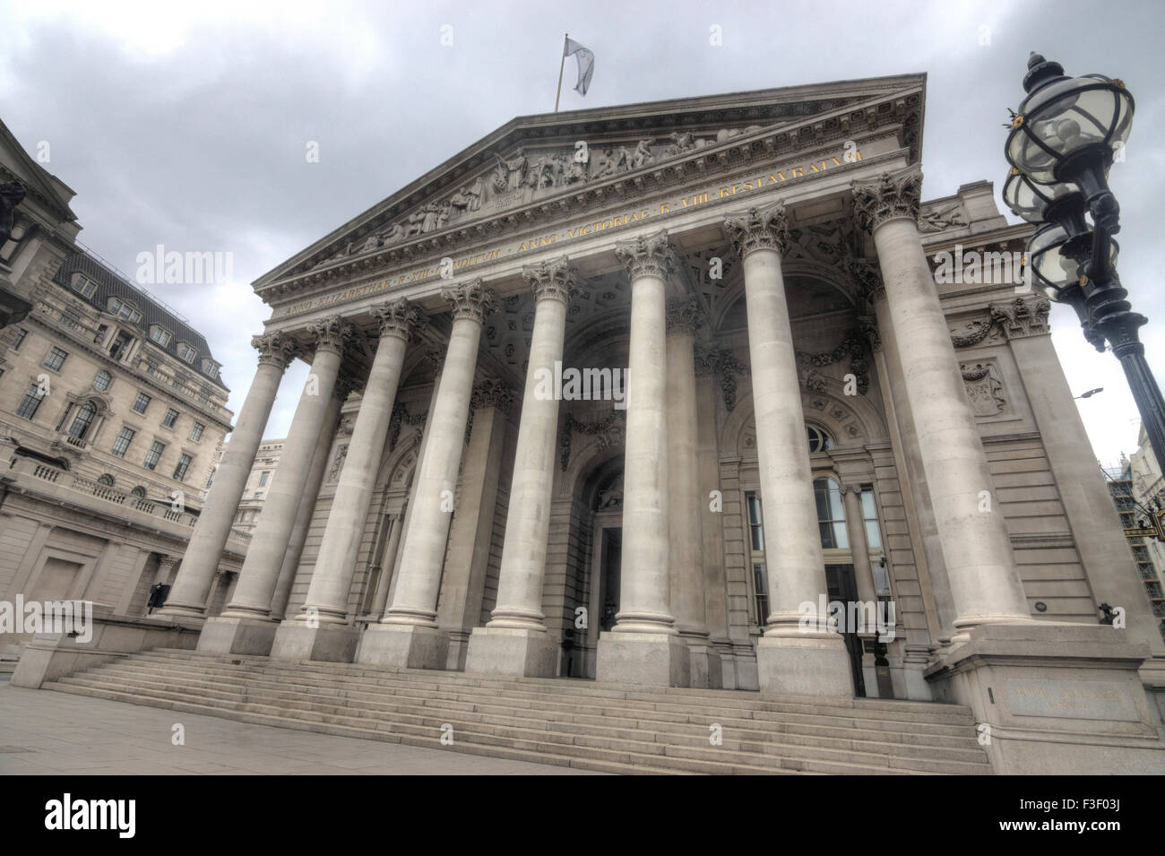 Il Royal Exchange Building a Londra City of London Foto Stock