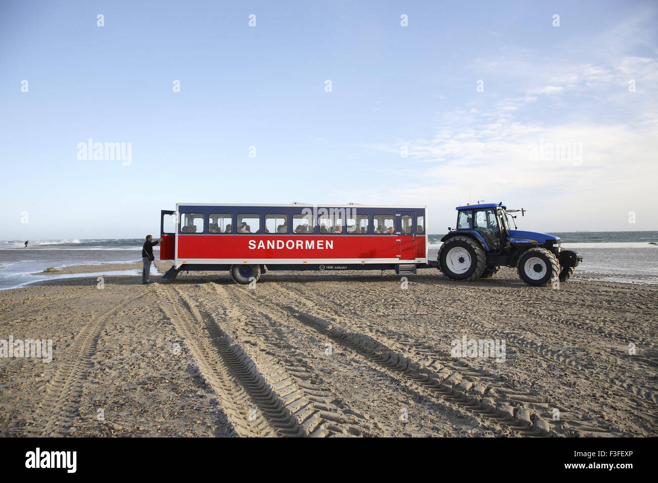 Il trattore Sandormen trainato pullman pubblico, Danimarca, Scandinavia, Europa Foto Stock