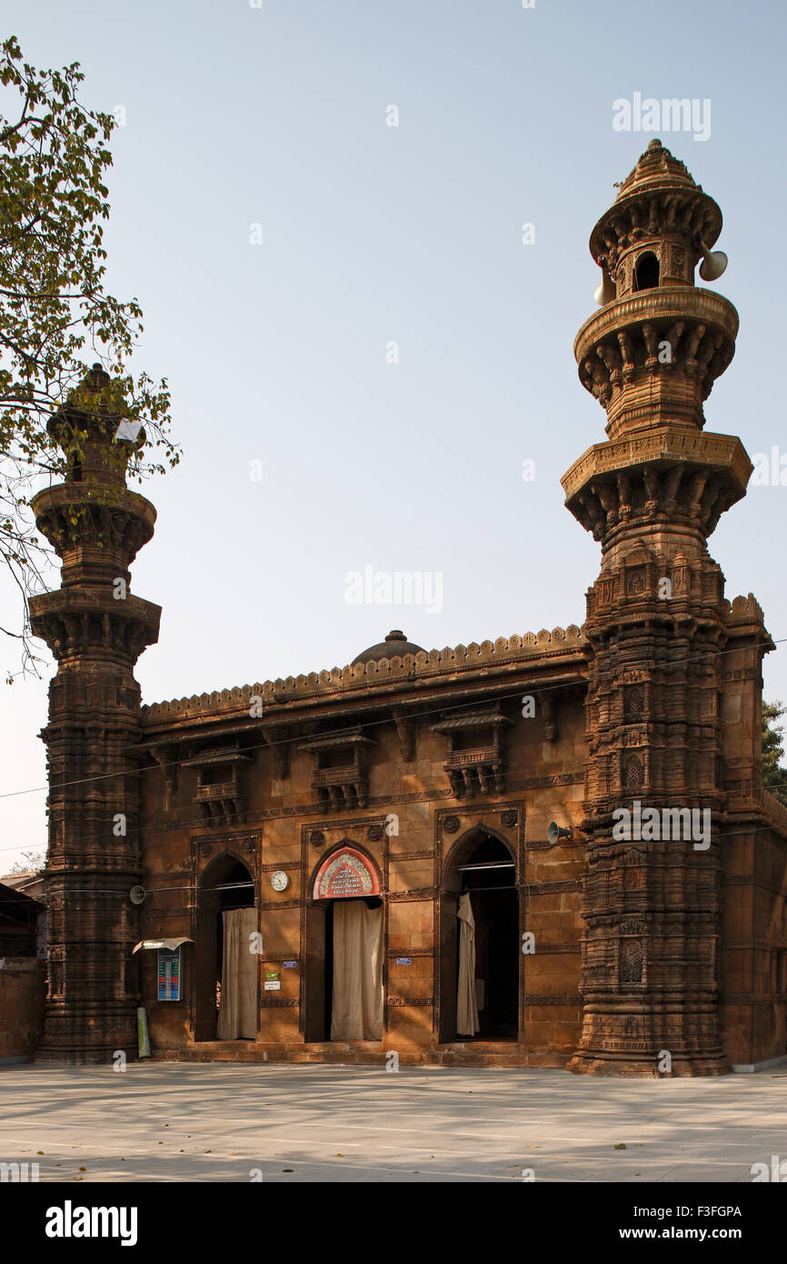 Patrimonio moschea di pietra di Muhafiz Khan nel 1485 ; ad Ahmedabad ; Gujarat ; India Foto Stock