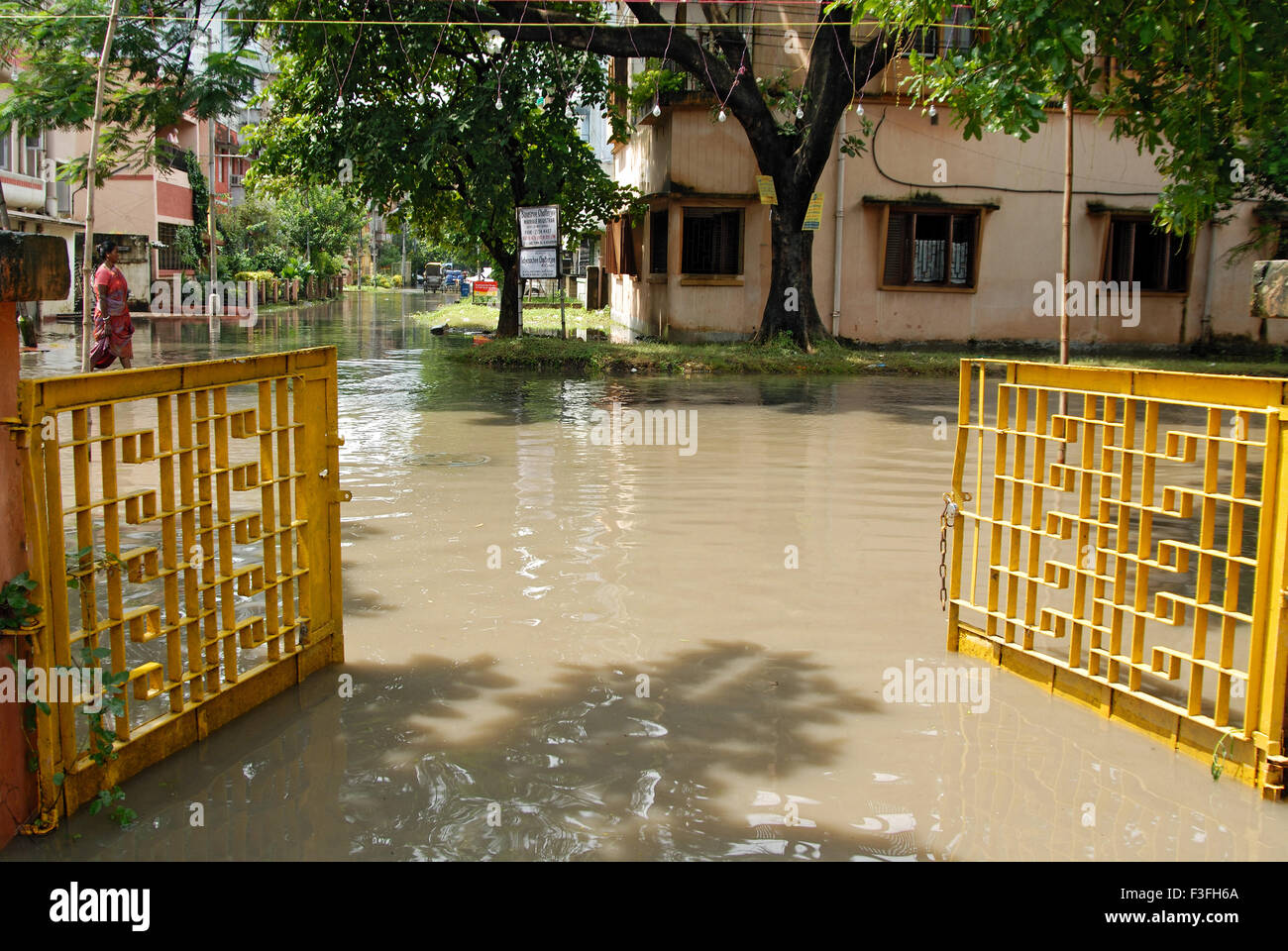 Calcutta Flood ; allagato Calcutta aree residenziali a Calcutta ; Bengala Occidentale ; India Foto Stock