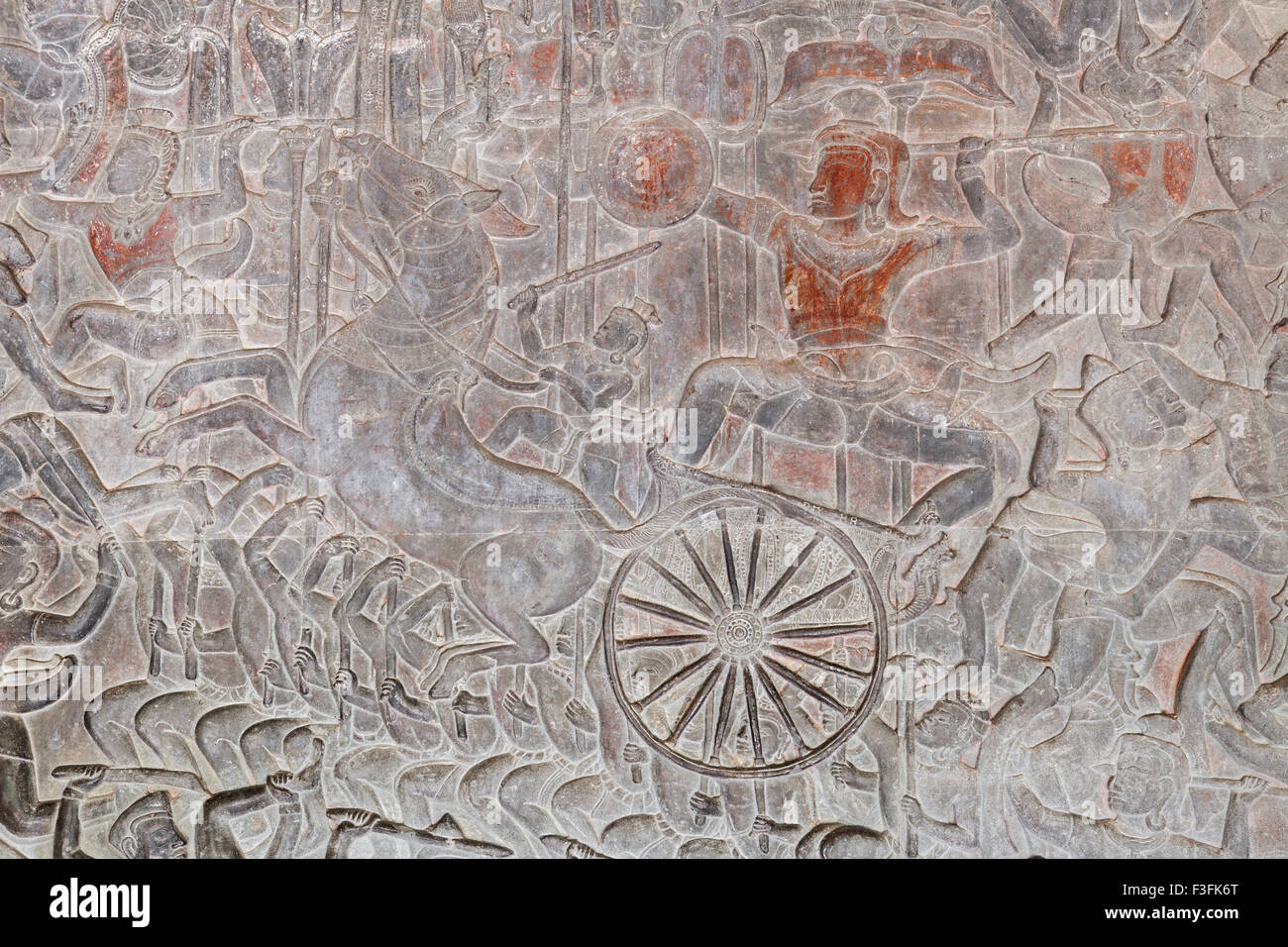Bassorilievi sulla GALLERIA EST di Angkor Wat, Cambogia Foto Stock