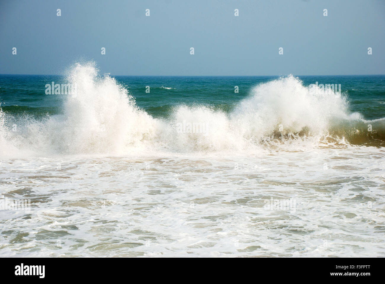 Sea Waves, Puri, Orissa, Odisha, India, Asia Foto Stock