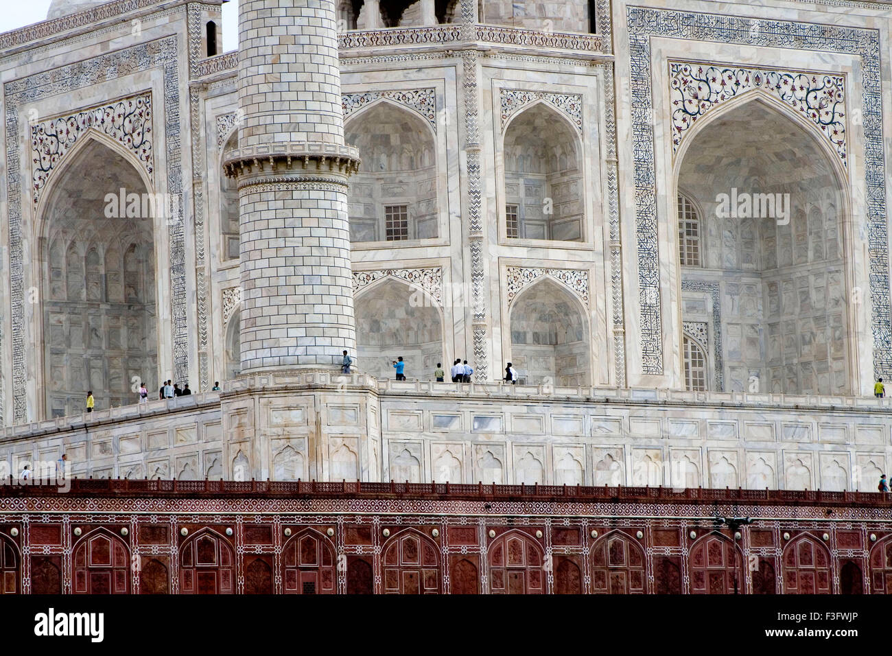 Taj Mahal il lato posteriore della curvatura su marmo ; Agra ; Uttar Pradesh ; India Foto Stock