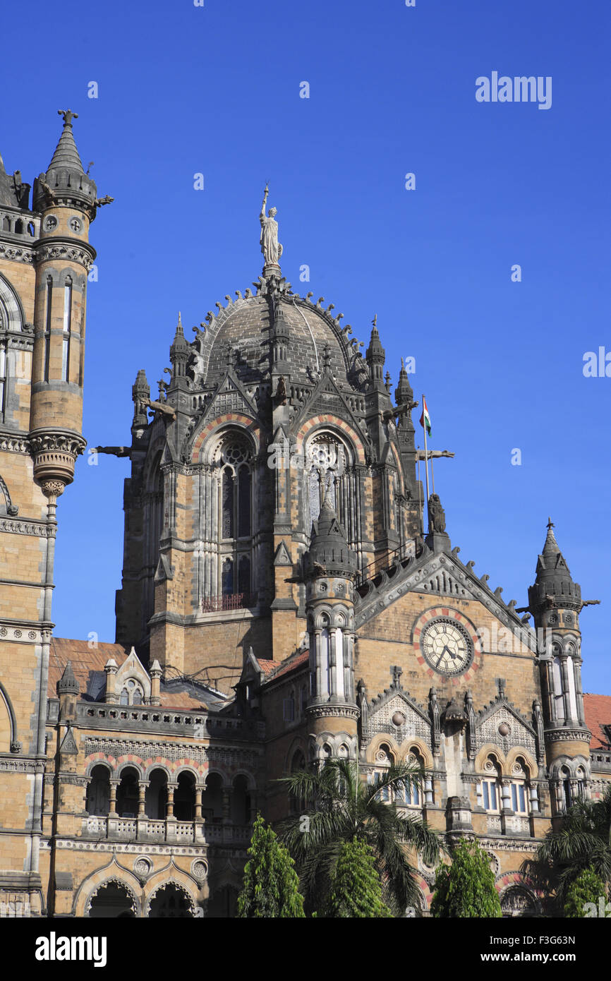 Chhatrapati Shivaji Terminus architettura revival gotico vittoriano mescolate Stazione ferroviaria ; Mumbai Bombay ; Maharashtra Foto Stock