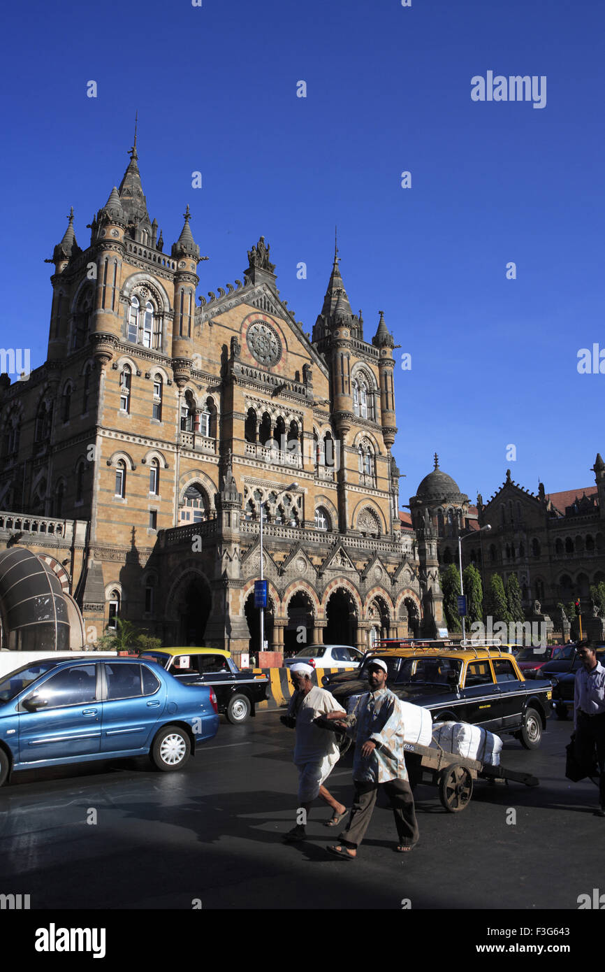 Chhatrapati Shivaji Terminus revival gotico vittoriano mescolate Stazione ferroviaria ; Mumbai Bombay ; Maharashtra Foto Stock