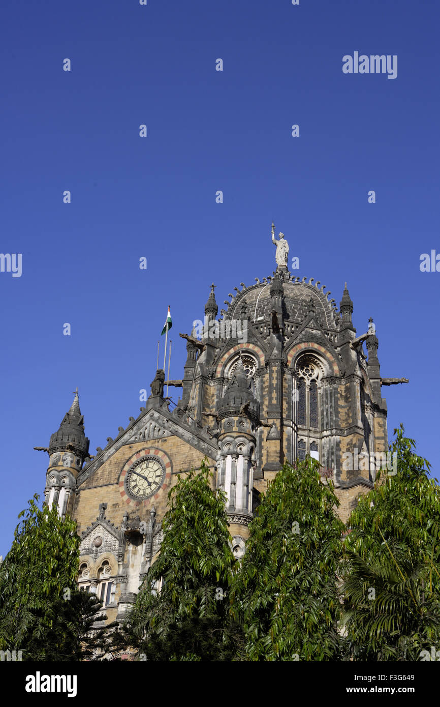 Chhatrapati Shivaji Terminus gotico vittoriano mescolate architettura tradizionale Bombay Mumbai ; Maharashtra Foto Stock