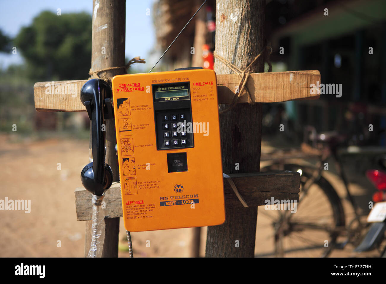 Telefono pubblico ; Thanjavur ; Tamil Nadu ; India Foto Stock
