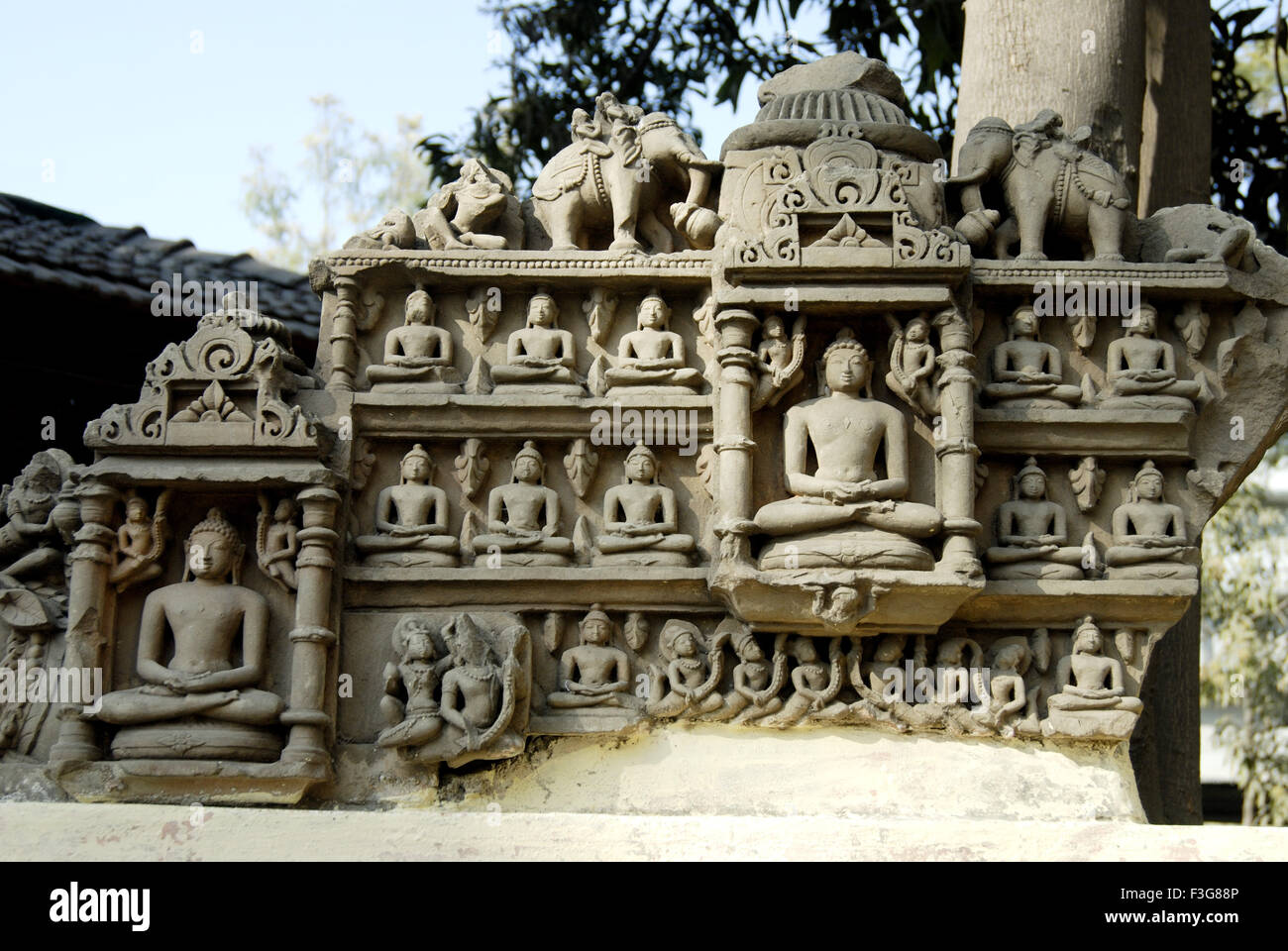 Lo stato di Buddha a museo centrale casa a Indore ; Madhya Pradesh ; India Foto Stock