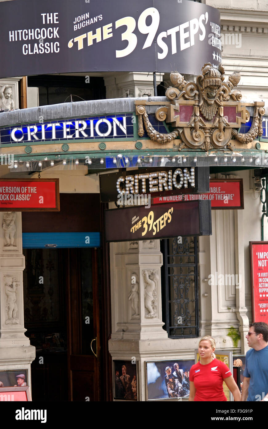 Criterion Theatre, The 39 Steps, Hitchcock classic, Broadway, Piccadilly Circus, Piccadilly, City of Westminster, Londra, Inghilterra, Regno Unito, REGNO UNITO Foto Stock