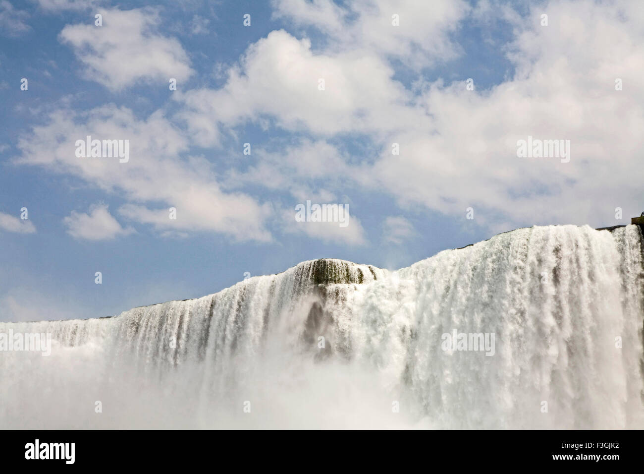 Una vista maestosa del Niagara Falls dal lato canadese; Ontario ; Canada Foto Stock