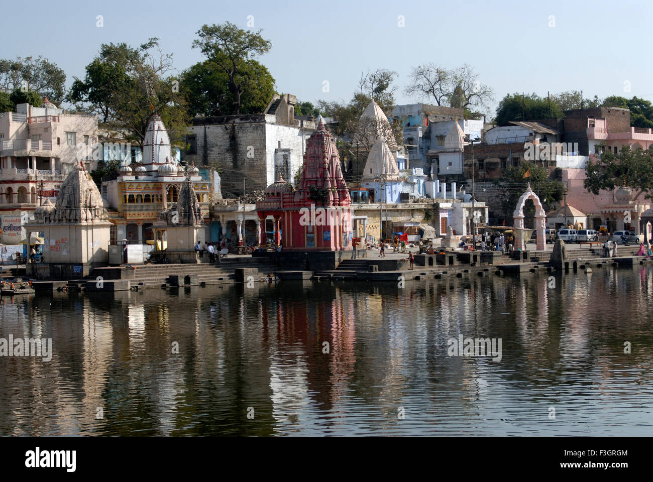 Ram Ghat sul fiume Shipra a città di Ujjain Madhya Pradesh India Foto Stock