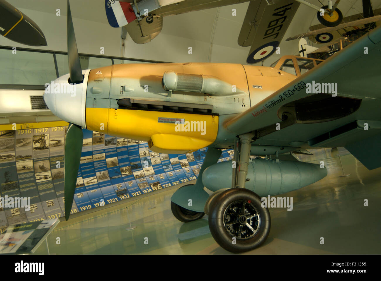 Aereo da caccia nella Royal Air Force Museum ; London ; Regno Unito Regno Unito Inghilterra Foto Stock