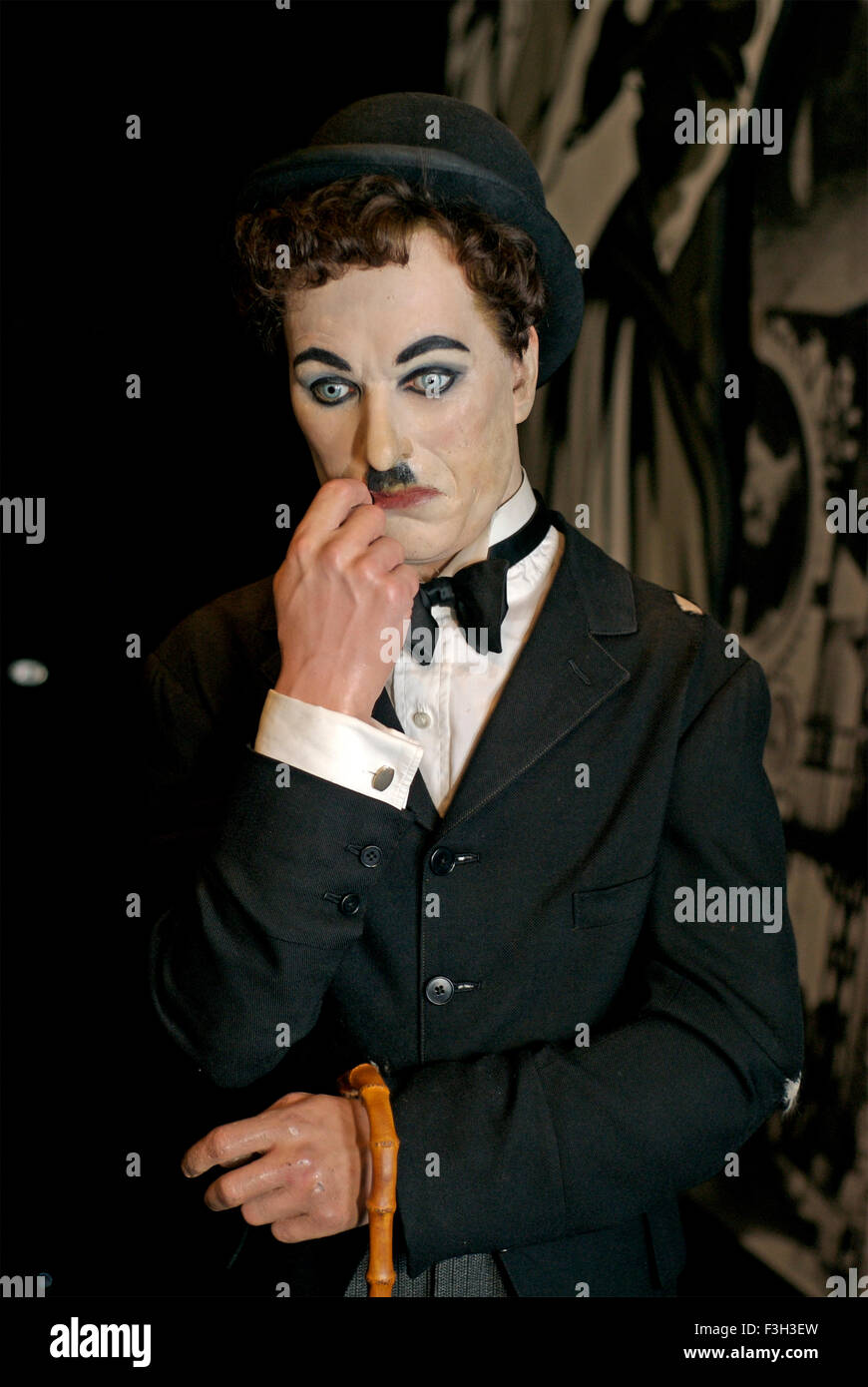 Attore comico Charlie Chaplin statua di cera al Museo delle Cere di Madame Tussauds ; London ; Regno Unito Regno Unito Inghilterra Foto Stock