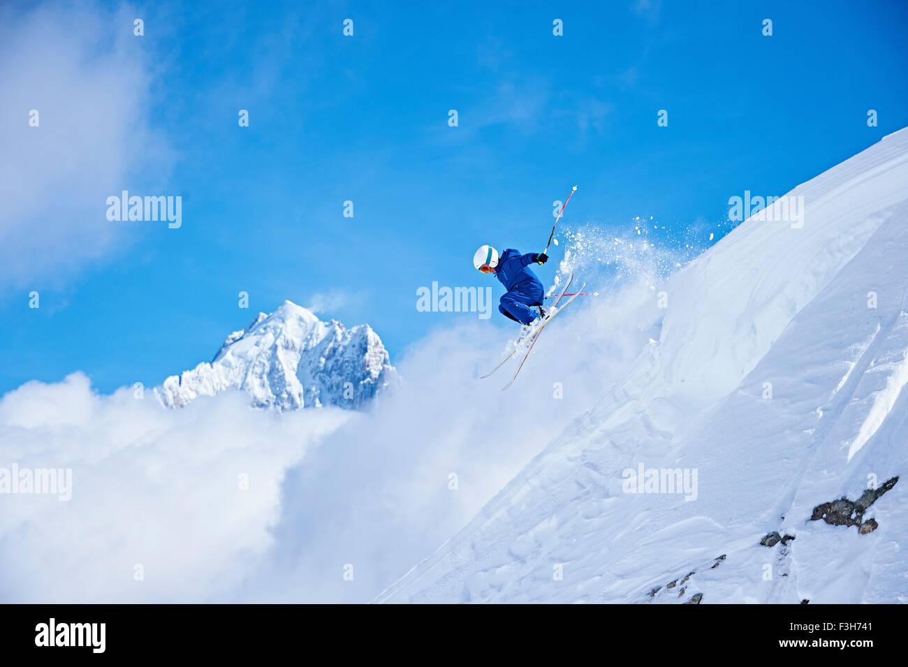 Sciatore, Chamonix, Francia Foto Stock