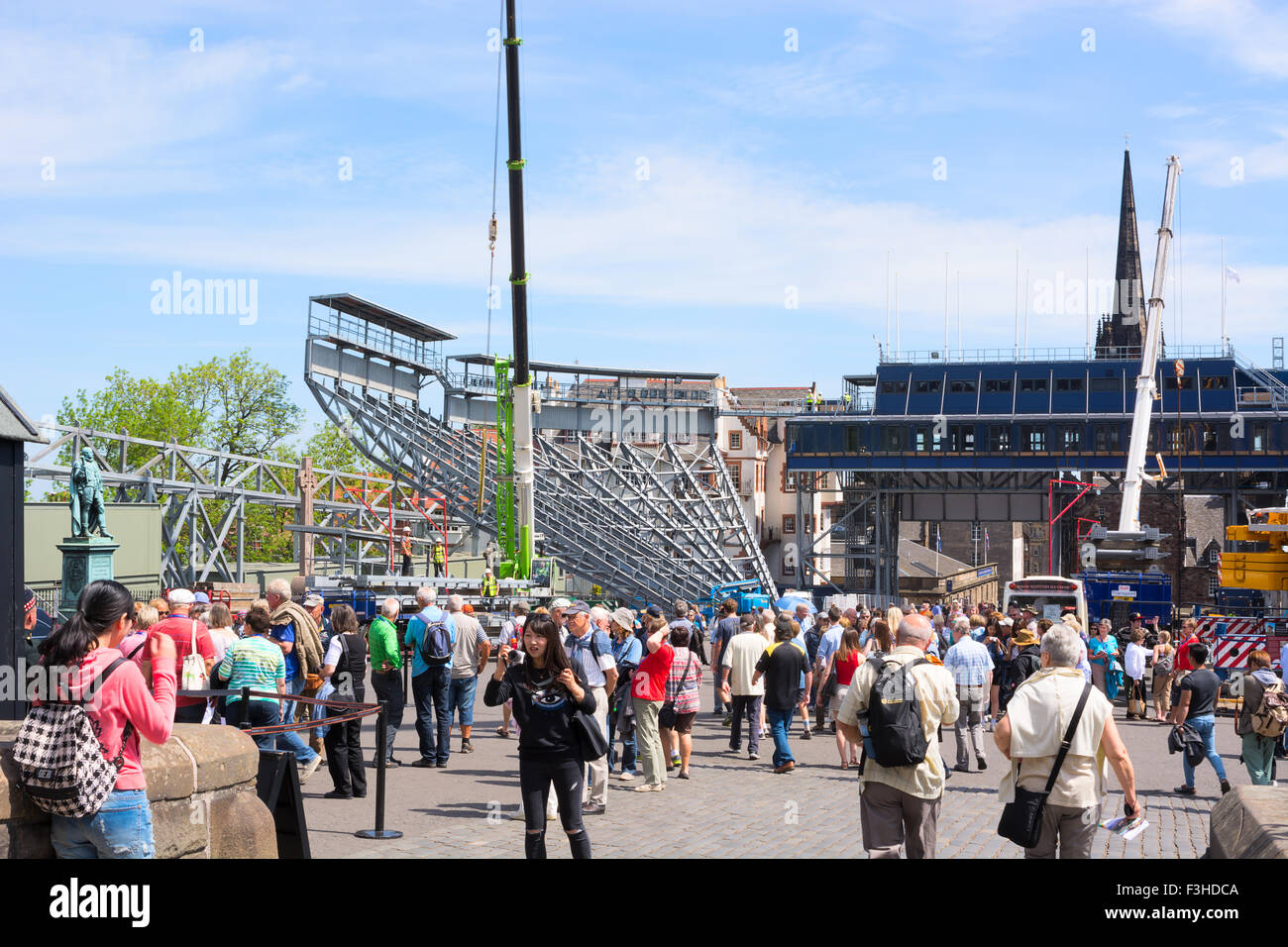 Edimburgo, Scozia - Giugno 11, 2015: preparativi per Edinburgh Tattoo militare festival Foto Stock