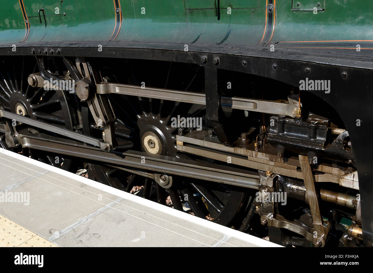 L'A4 locomotiva a vapore 60009 'Unione del Sud Africa' a Tweedbank nei confini Scozzesi dopo la trazione di un treno da Edimburgo. Foto Stock