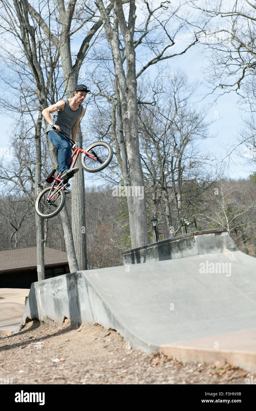 Salto di BMX Foto Stock