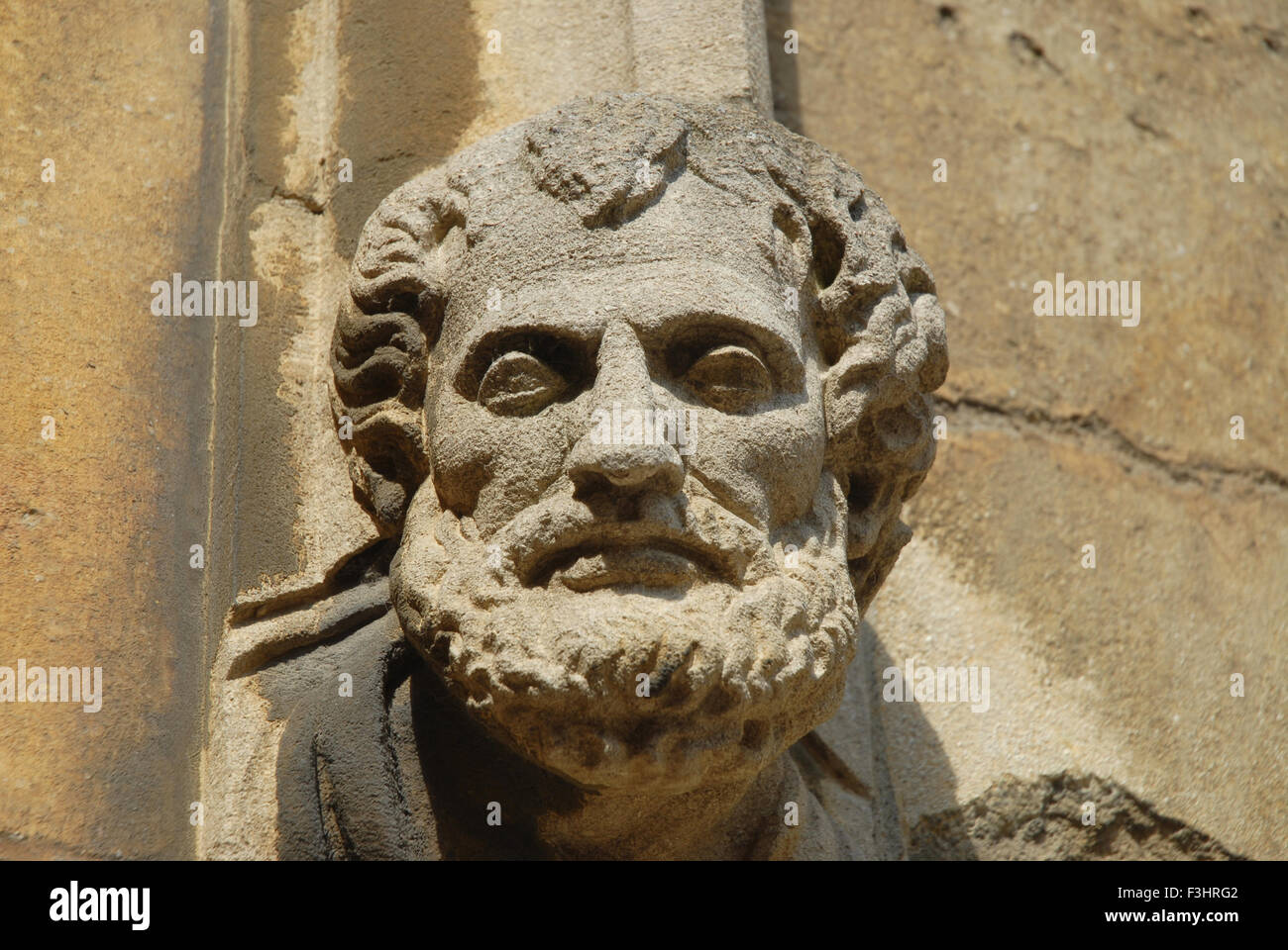 Aristotele decorare la Schola Moralis Philosophiae porta, biblioteca Bodleian, Oxford University, Inghilterra Foto Stock