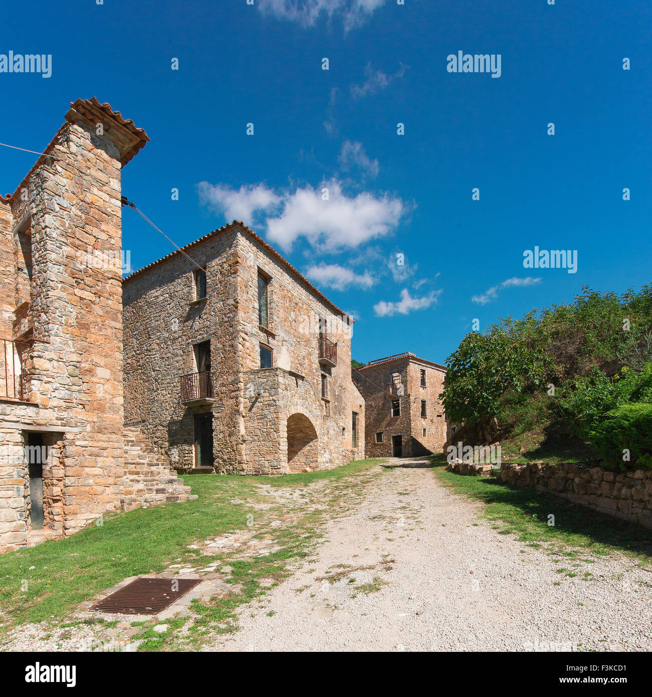 Le case e gli edifici abbandonati in Roscigno nel Cilento Foto Stock