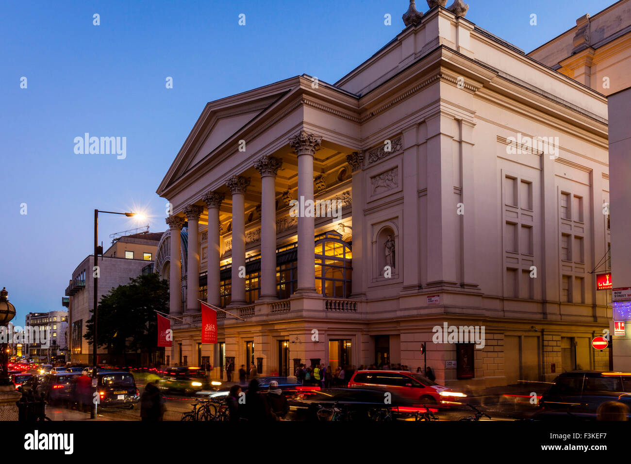 La Royal Opera House Covent Garden di Londra, Regno Unito Foto Stock