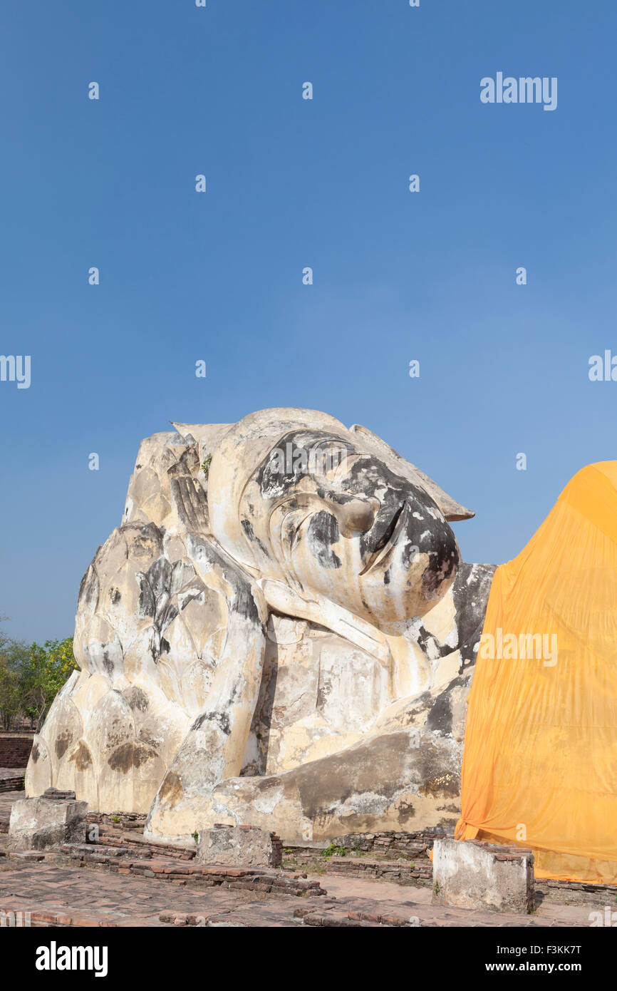Phra Budhasaiyart, Wat Lokayasutharam, Ayuthaya, Thailandia Foto Stock