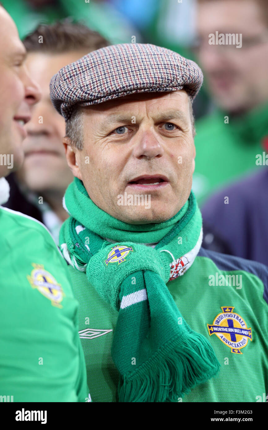 8 ottobre 2015 Irlanda del Nord ventola durante UEFA EURO 2016 match di qualificazione tra Irlanda del Nord e Grecia a Windsor Park, Belfast Foto Stock