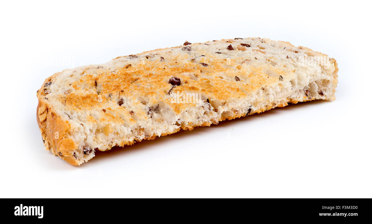 Macro di multi-granella toast isolata contro bianco Foto Stock