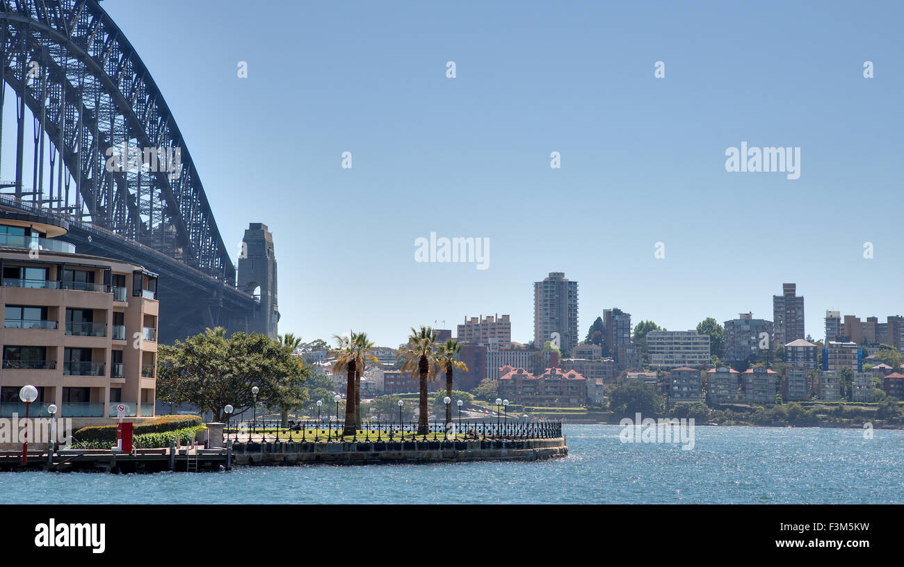 Vista del Ponte del Porto di Sydney attraverso Hickson strada riserva Foto Stock