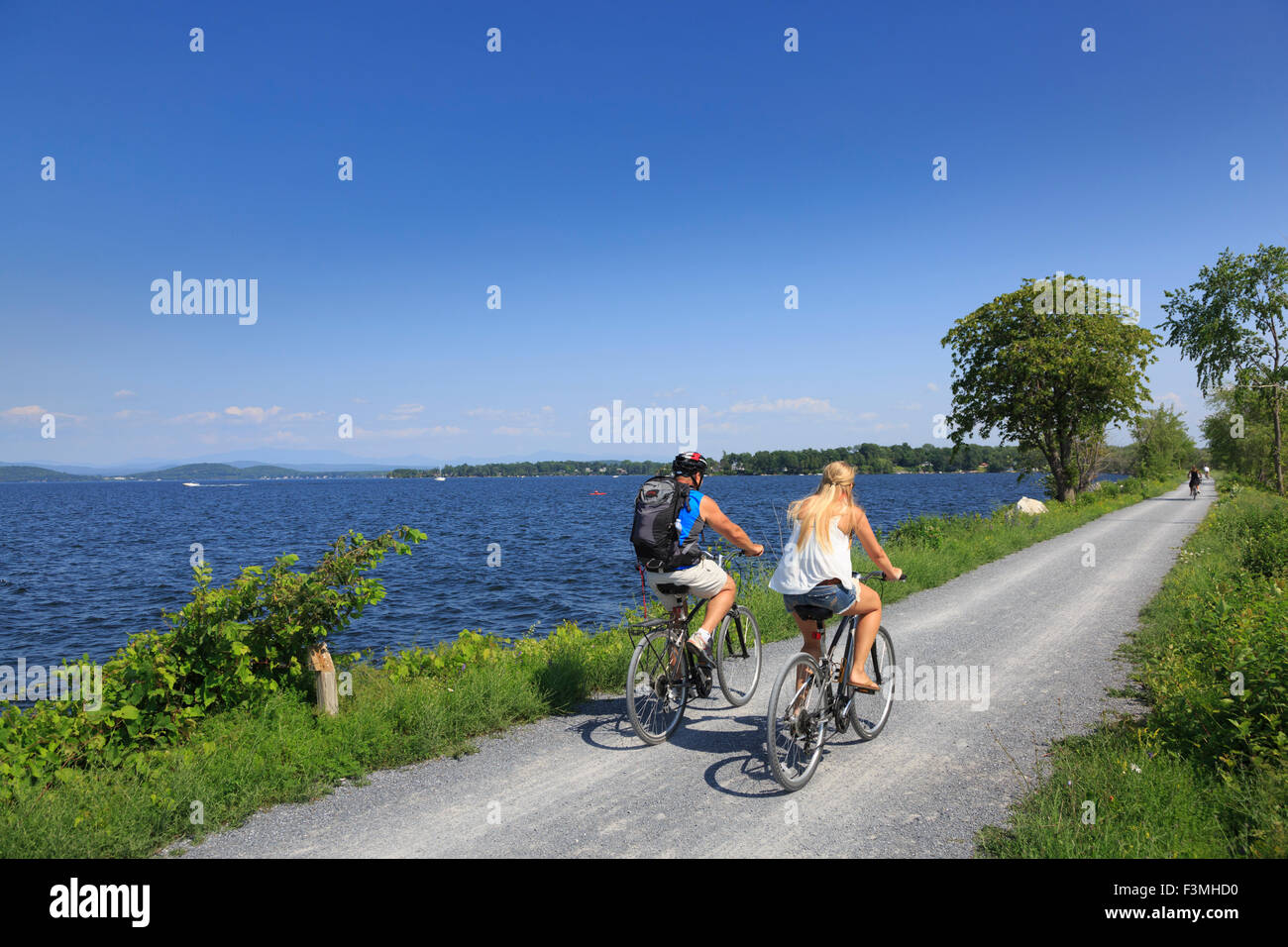 Pista ciclabile, Colchester Causeway parco sul Lago Champlain, Burlington, Vermont, USA Foto Stock