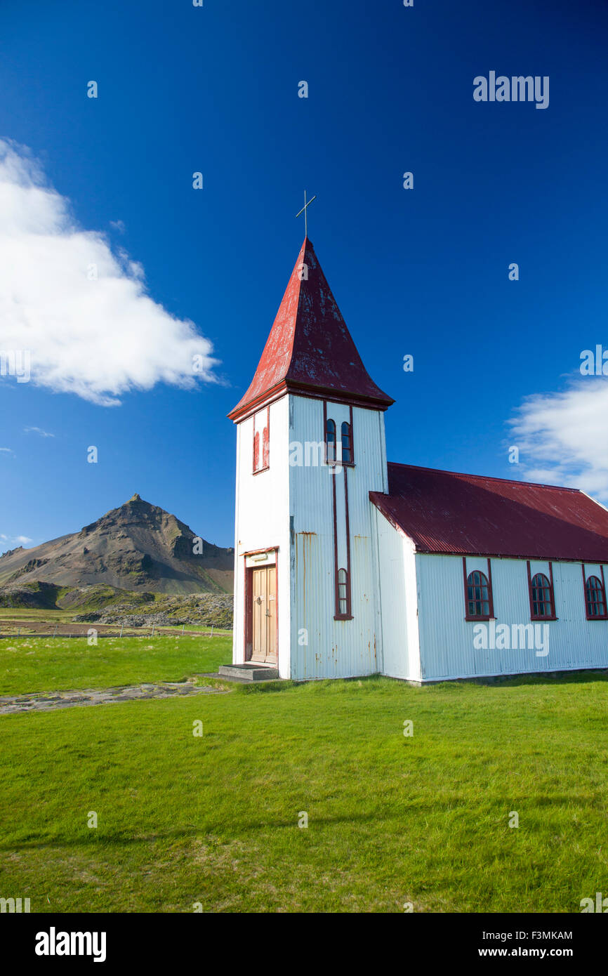 Chiesa Hellnar, Snaefellsnes Peninsula, Vesturland, Islanda. Foto Stock