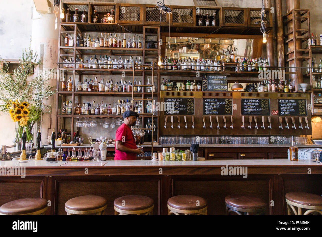 Una vista generale della Magnolia Brew House di San Francisco,CA. Foto Stock