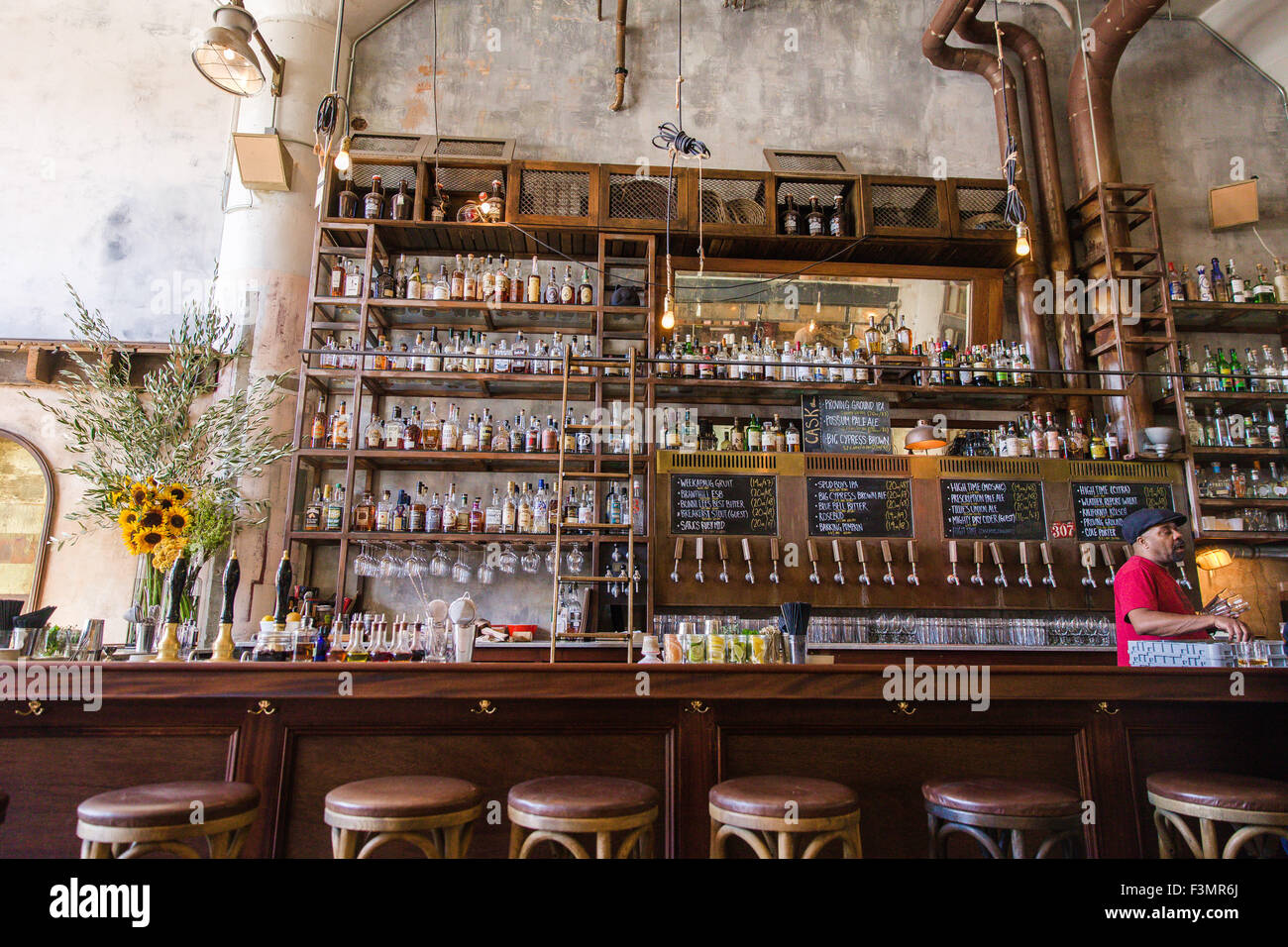 Una vista generale della Magnolia Brew House di San Francisco,CA. Foto Stock