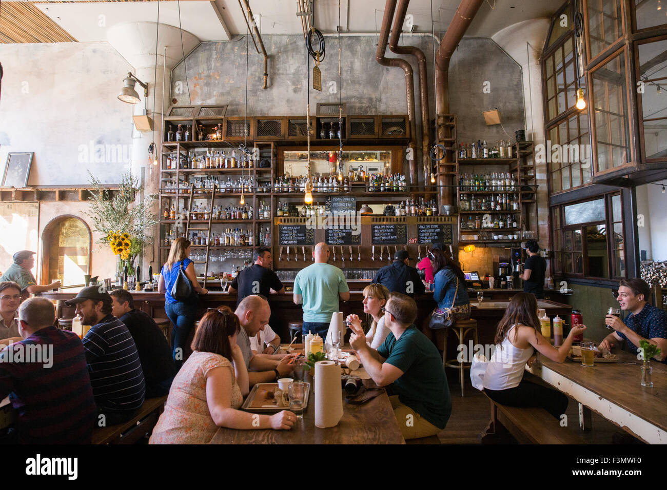 Una vista generale della Magnolia Brew House di San Francisco,CA. Foto Stock