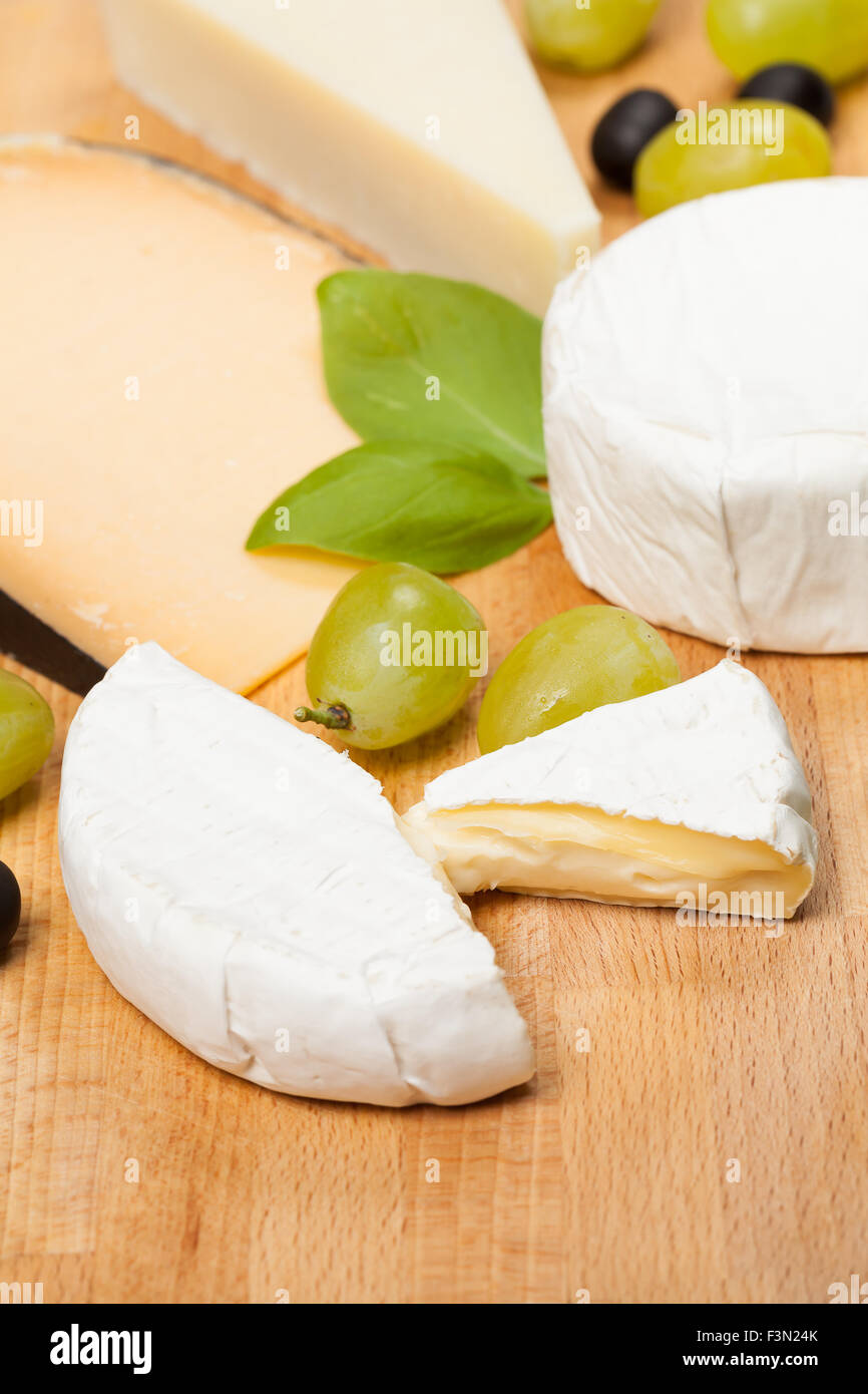 Scelta di formaggi. Foto Stock