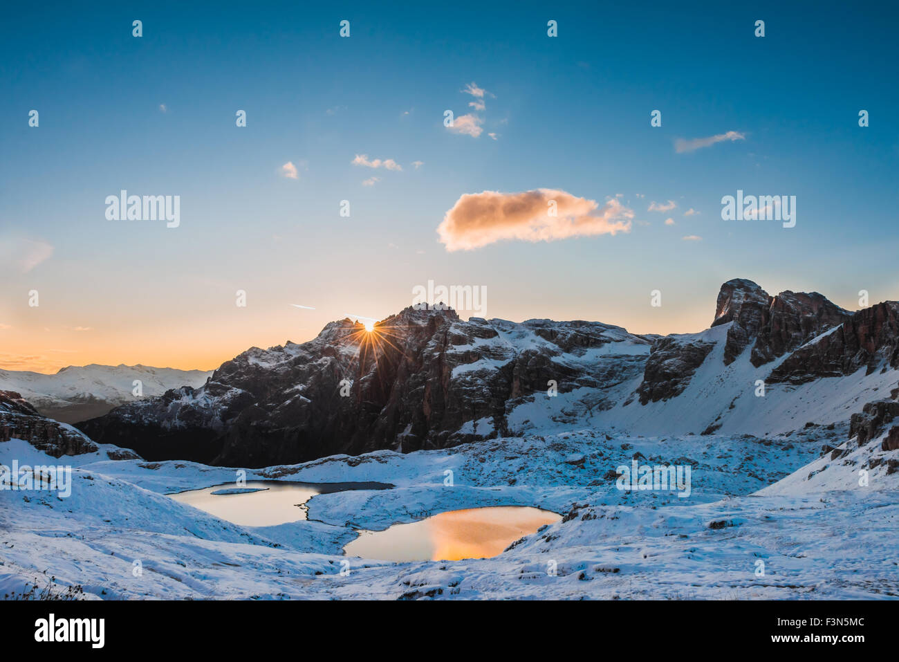 Alpi italia Dolomiti Tre Cime Lago dei piani Foto Stock