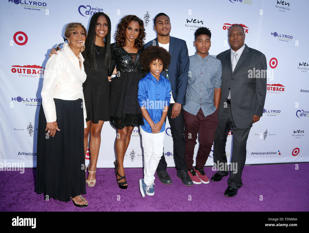 Fondazione HollyRod al XVII DesignCare annuale Gala - Arrivi con: Dolores Robinson, Holly Robinson Peete, Rodney Peete, Ryan Elizabeth Peete, Rodney Peete Jr, Peete romano, James Robinson Peete dove: Los Angeles, California, Stati Uniti quando: 08 Foto Stock