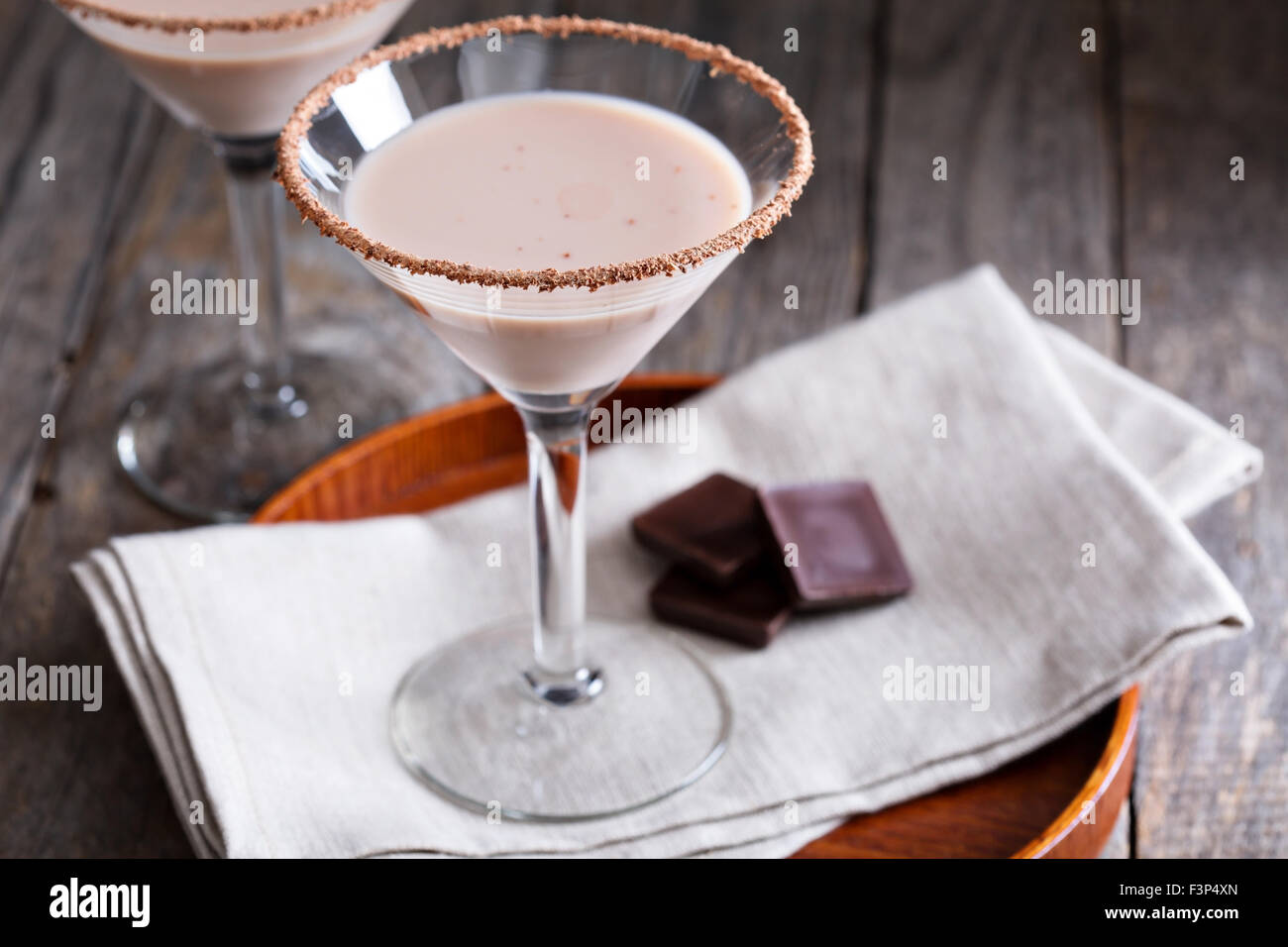 Chocolate Martini cocktail realizzato da cioccolato, panna e vodka Foto Stock