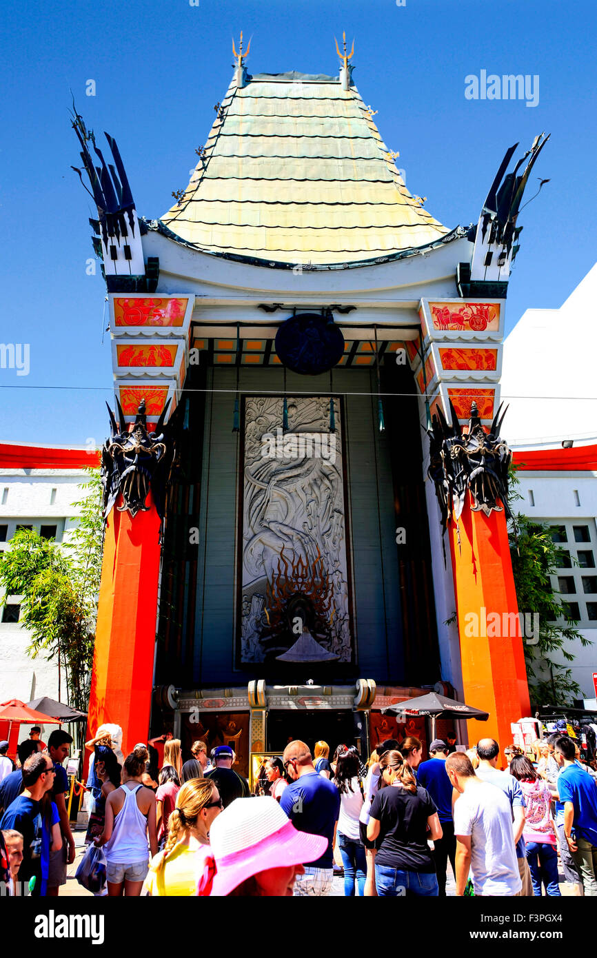 TCL Chinese Theatre è un palazzo del cinema sulla storica Hollywood Walk of Fame al 6925 Hollywood Boulevard in Hollywood, Californ Foto Stock