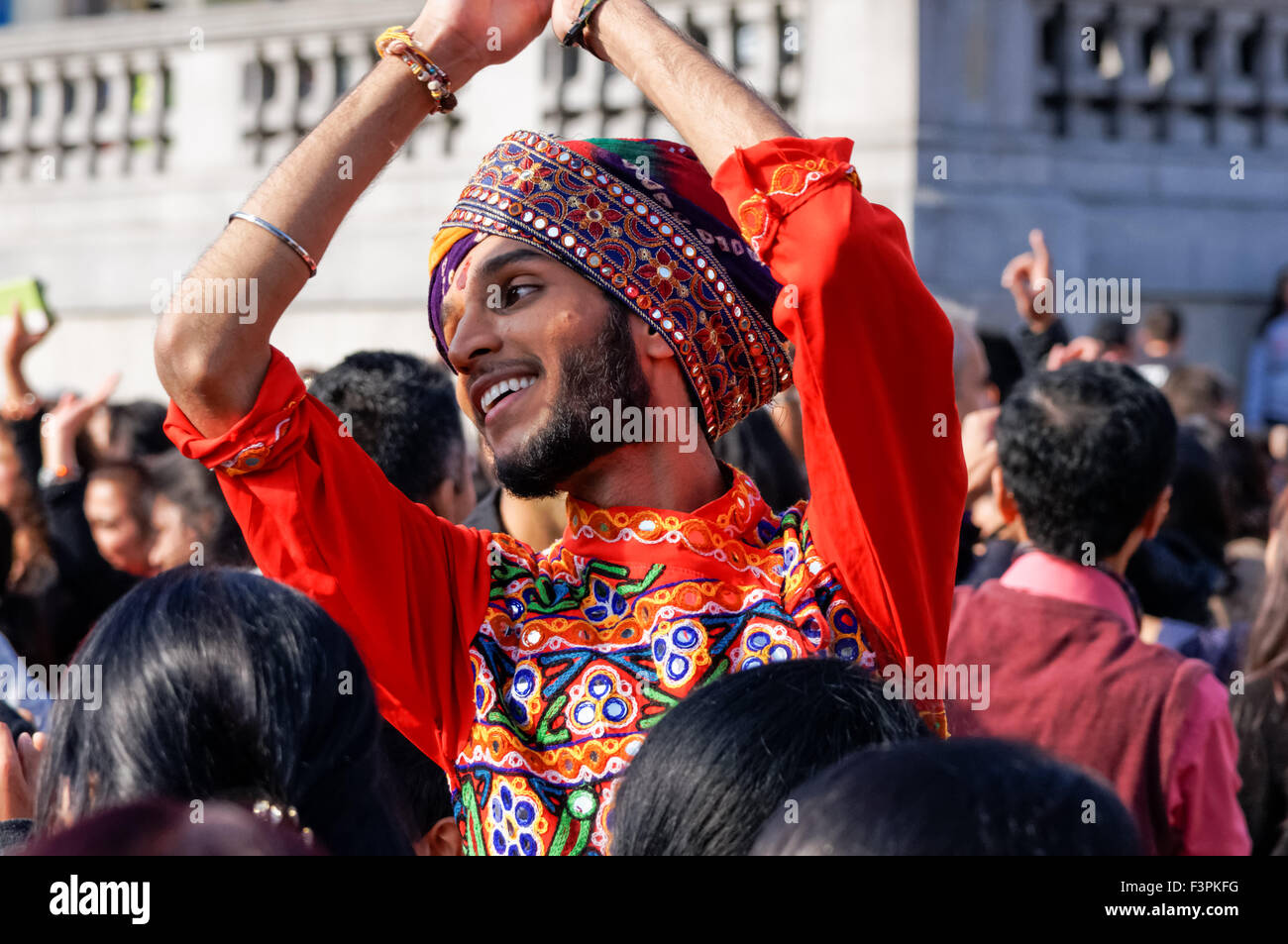 Celebrazioni Diwali a Trafalgar Square, Londra England Regno Unito Regno Unito Foto Stock