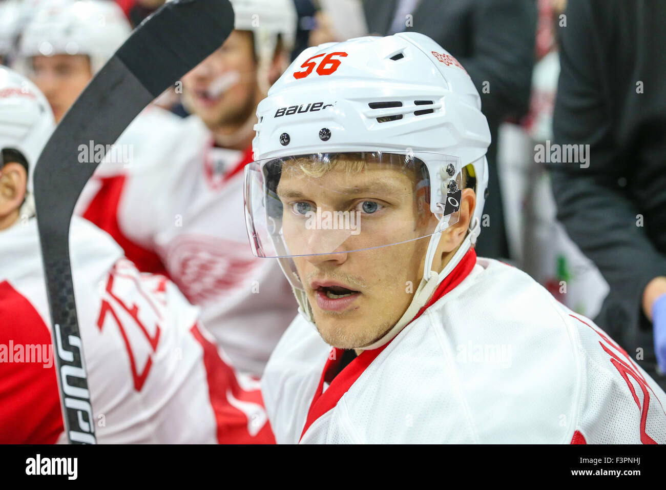 Ali rosse di Detroit ala sinistra Teemu Pulkkinen (56) durante il gioco NHL Foto Stock