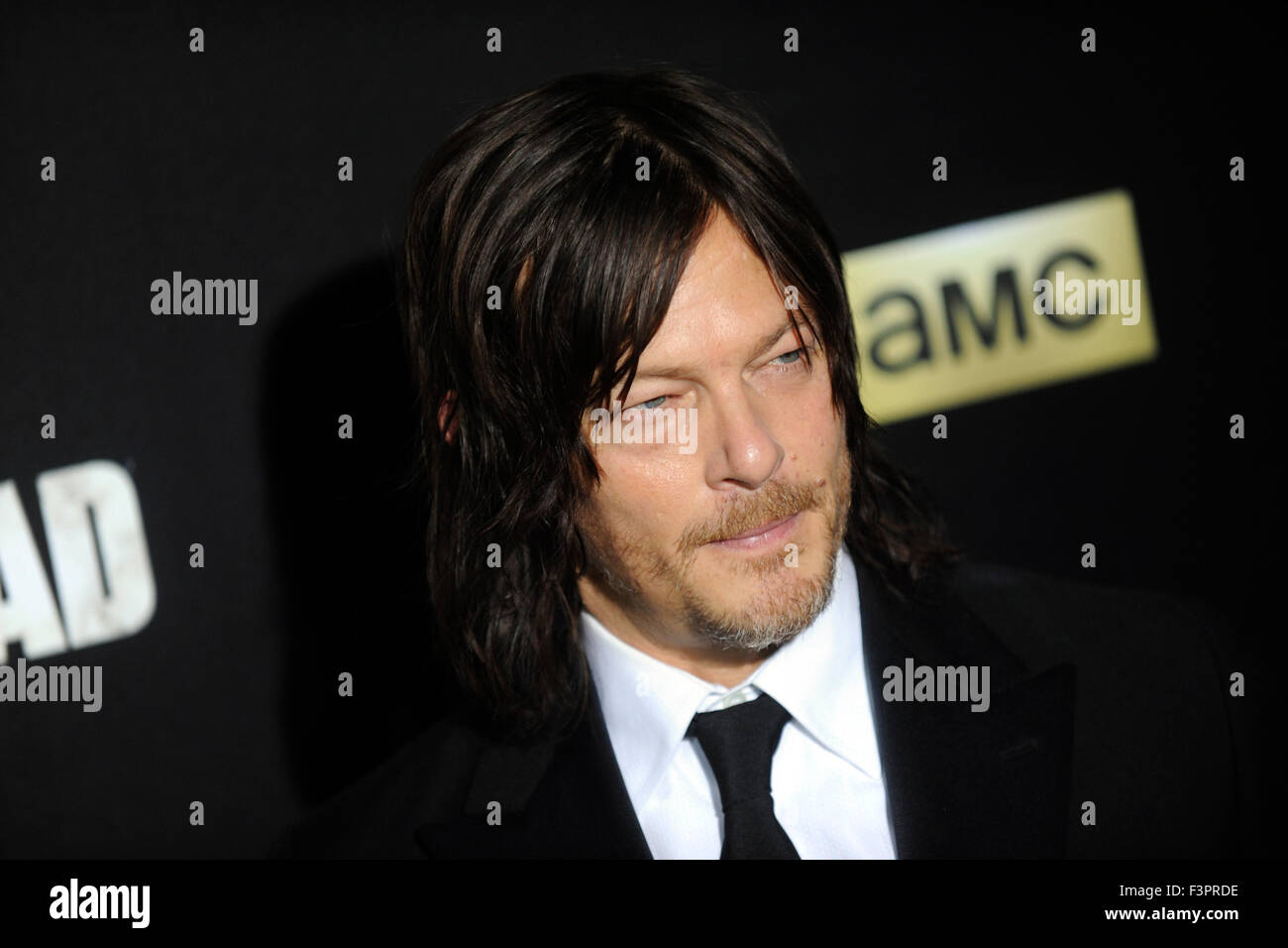 La città di New York. 9 Ott, 2015. Norman Reedus assiste AMC di 'The Walking Dead Stagione 6 Ventola Premiere Event 2015 al Madison Square Garden il 9 ottobre 2015 in New York City. © dpa/Alamy Live News Foto Stock