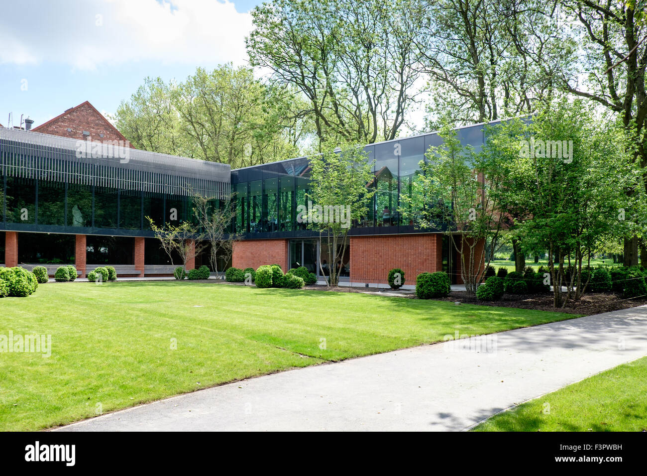 Vista posteriore di Whitworth Art Gallery, Oxford Road, Manchester, Regno Unito Foto Stock
