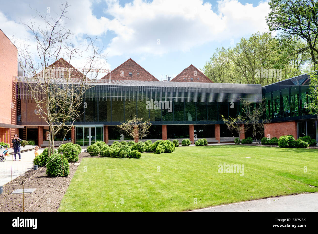 Vista posteriore di Whitworth Art Gallery, Oxford Road, Manchester, Regno Unito Foto Stock