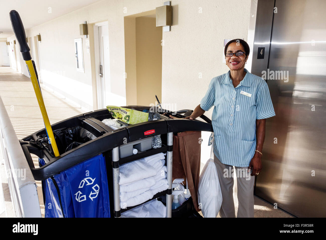 Key West Florida,Keys Hyatt Key West Resort & Spa,hotel,pulizia pulizia pulizia pulizia pulizia pulizia pulizie, Black Afro American,donna donne, lavoro di lavoro lavoratore w Foto Stock