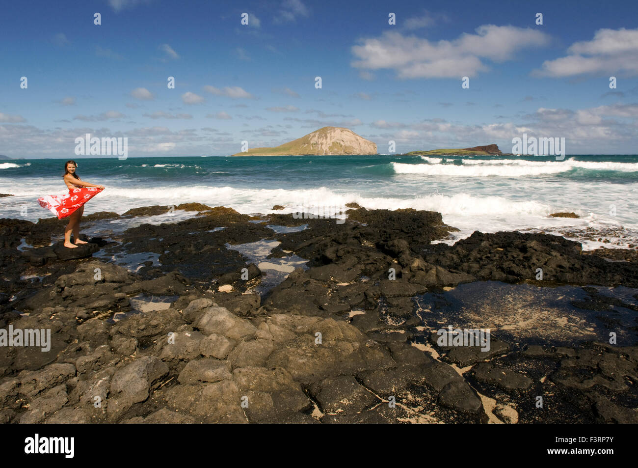 Makapu'u beach all'estremità orientale dell'isola. Le viste, con Manana isola sullo sfondo sono superbe, tanto che alcuni fashi Foto Stock