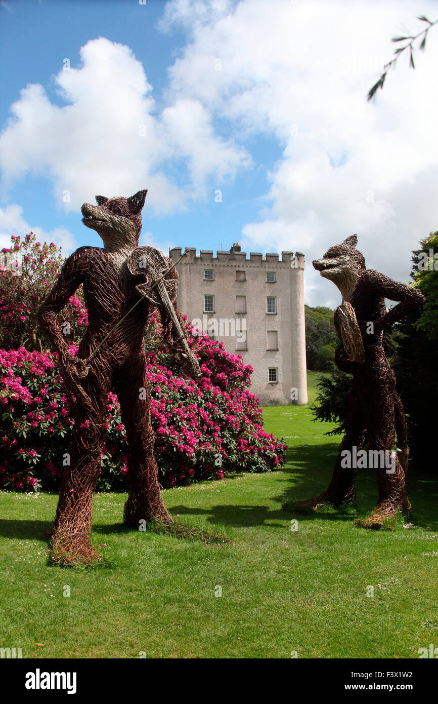 Giardino sculture a Picton Castle Foto Stock